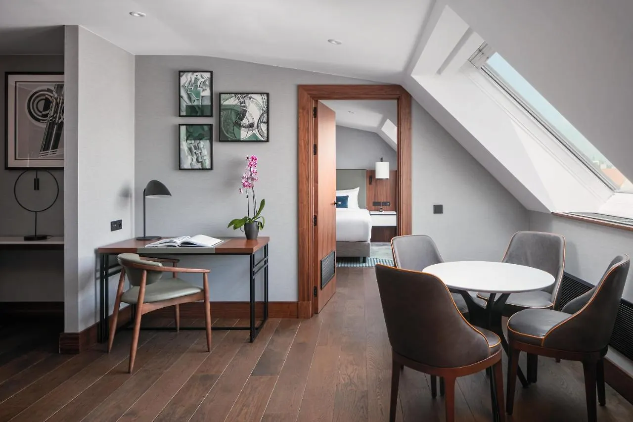 Prague Marriott Hotel 5*,