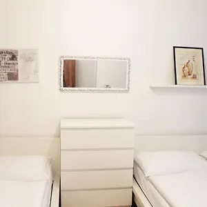 Modern Ve Smeckach 28 Praha